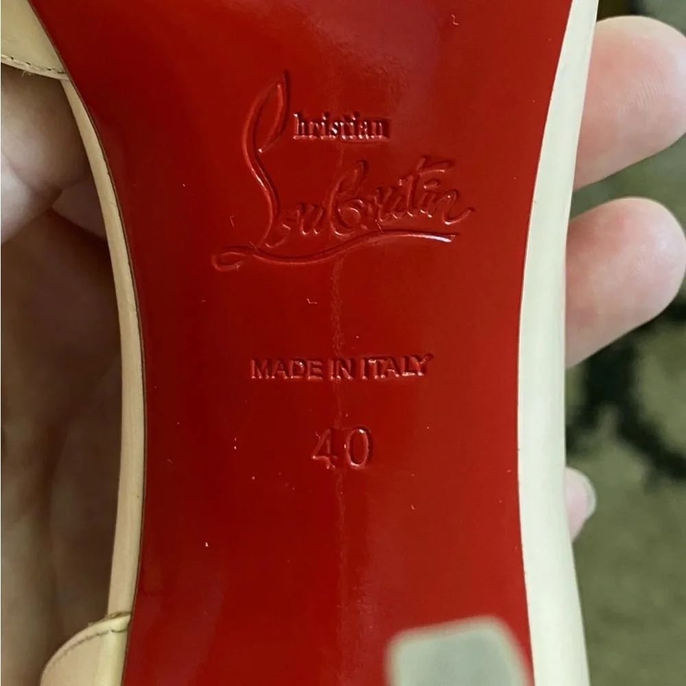Christian Louboutin NEW Iriza heels Nude Size 40 - Picture 8 of 10